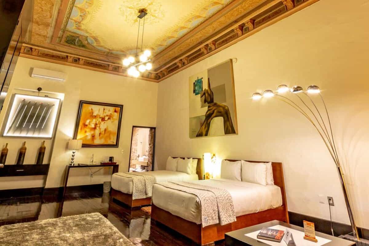 Cantera 10 Hotel Boutique Morelia Bagian luar foto