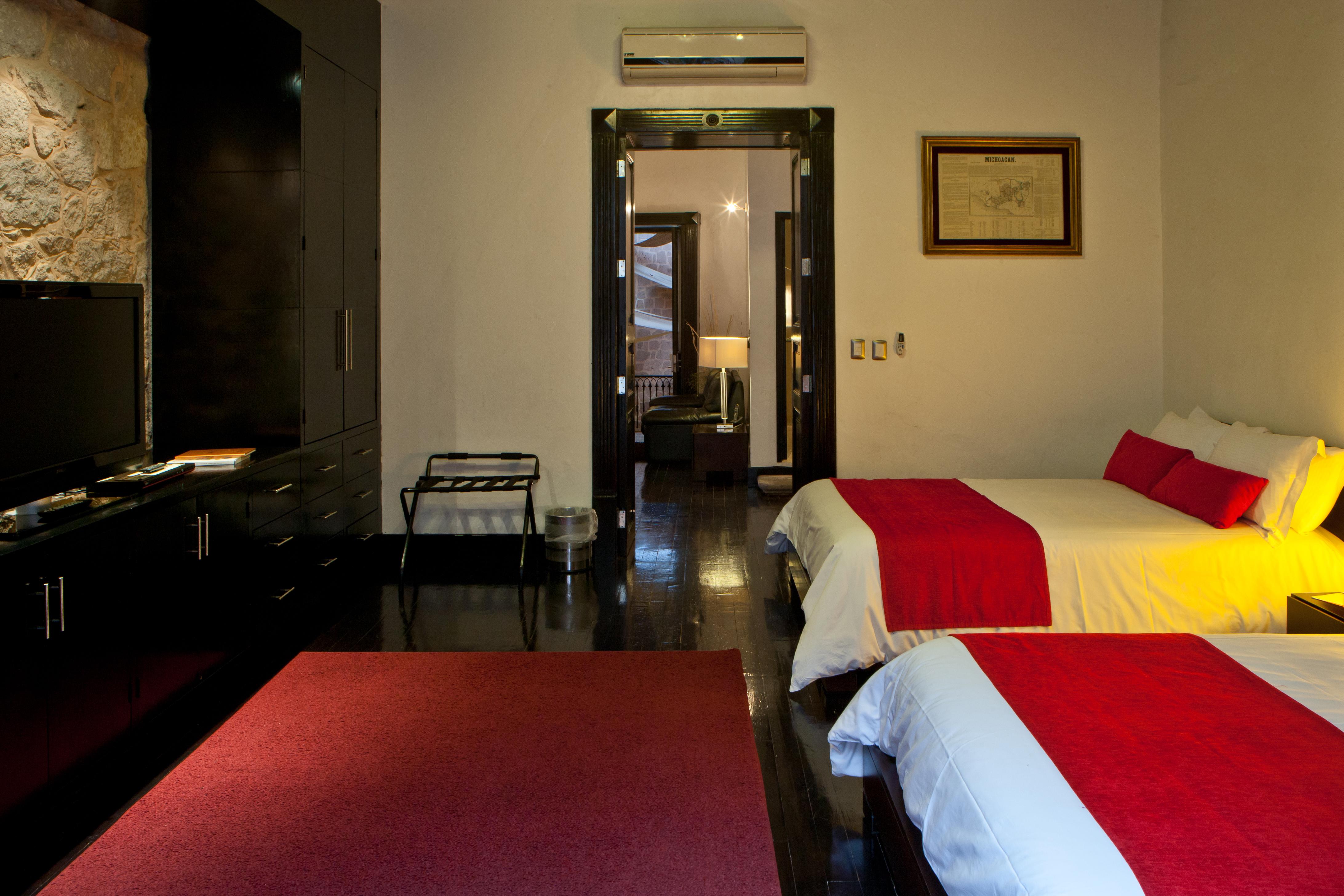 Cantera 10 Hotel Boutique Morelia Bagian luar foto