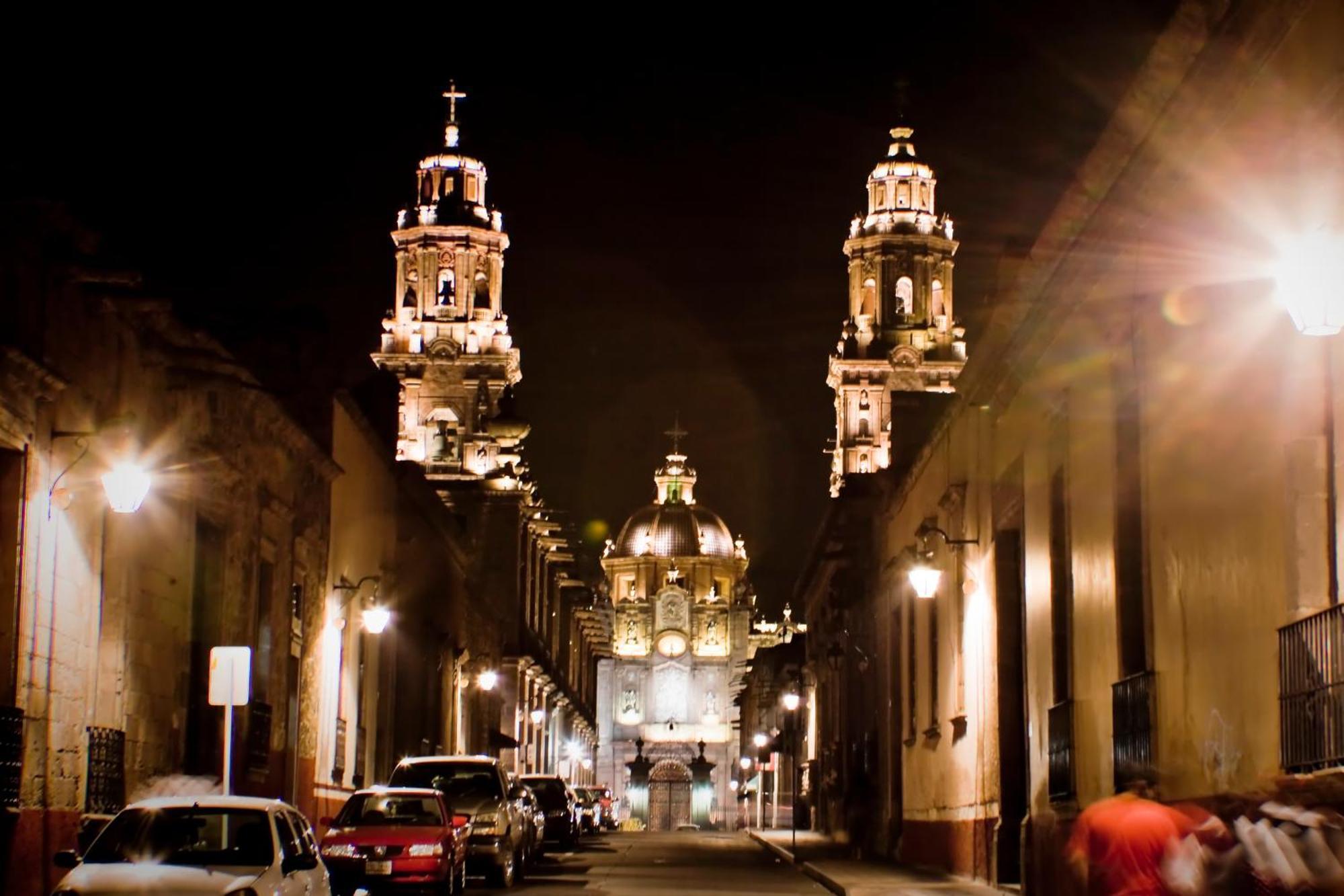 Cantera 10 Hotel Boutique Morelia Bagian luar foto